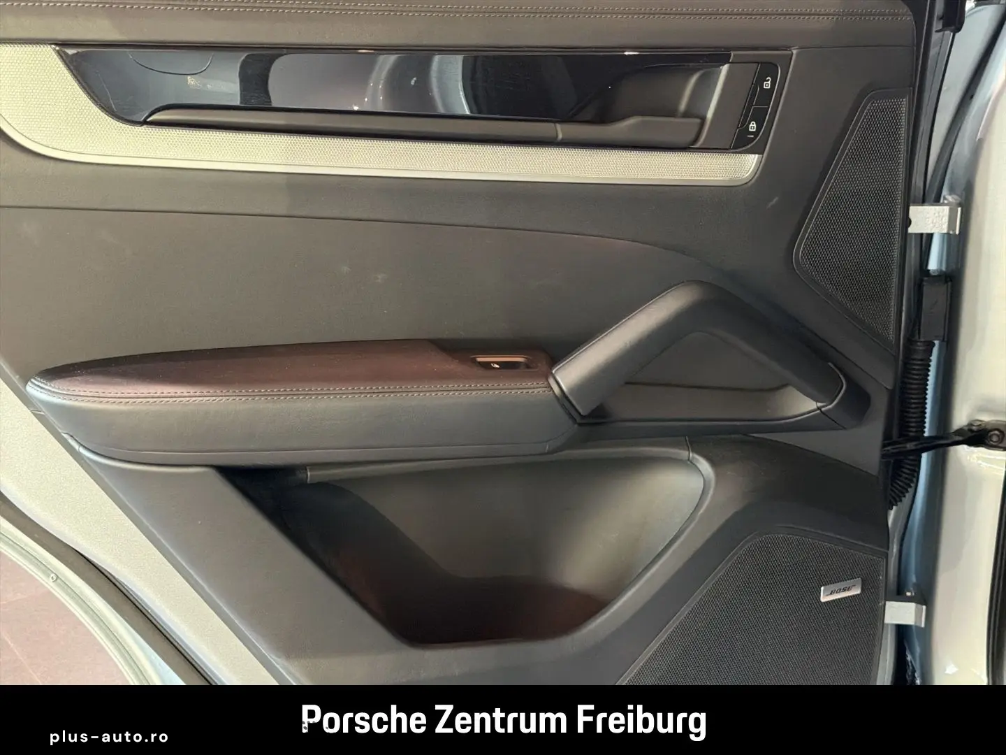 PORSCHE Cayenne E-Hy InnoDrive VentilatedS 360 AirSusp