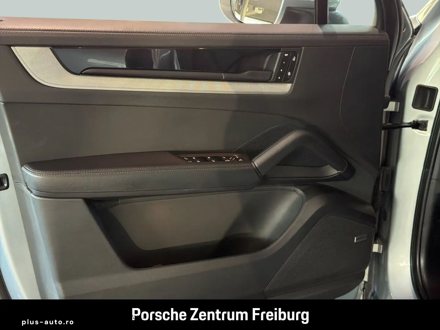 PORSCHE Cayenne E-Hy InnoDrive VentilatedS 360 AirSusp