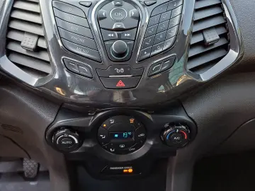 Ford EcoSport Titanium