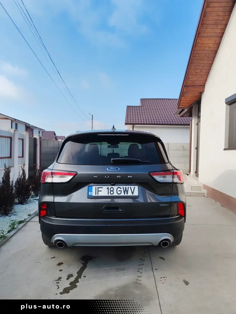 Ford Kuga 2.5 Duratec FHEV 4x4 TITANIUM X