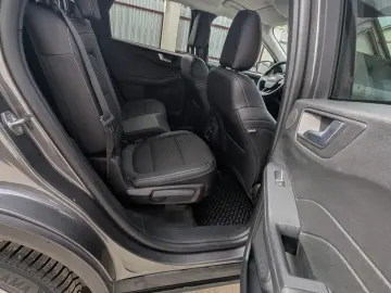 Ford Kuga 2.5 Duratec FHEV 4x4 TITANIUM X