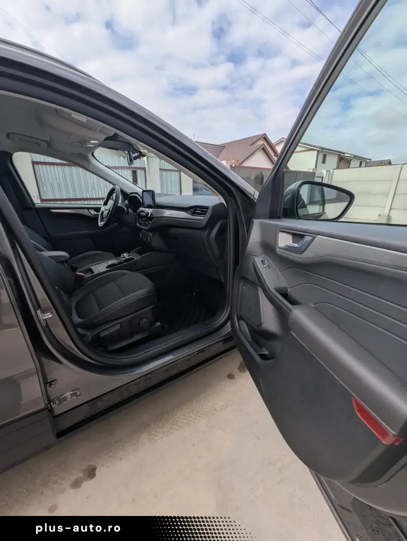 Ford Kuga 2.5 Duratec FHEV 4x4 TITANIUM X