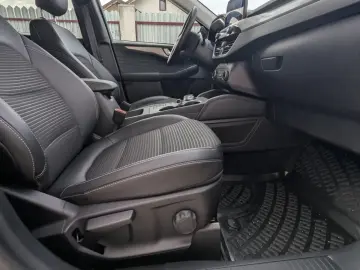 Ford Kuga 2.5 Duratec FHEV 4x4 TITANIUM X