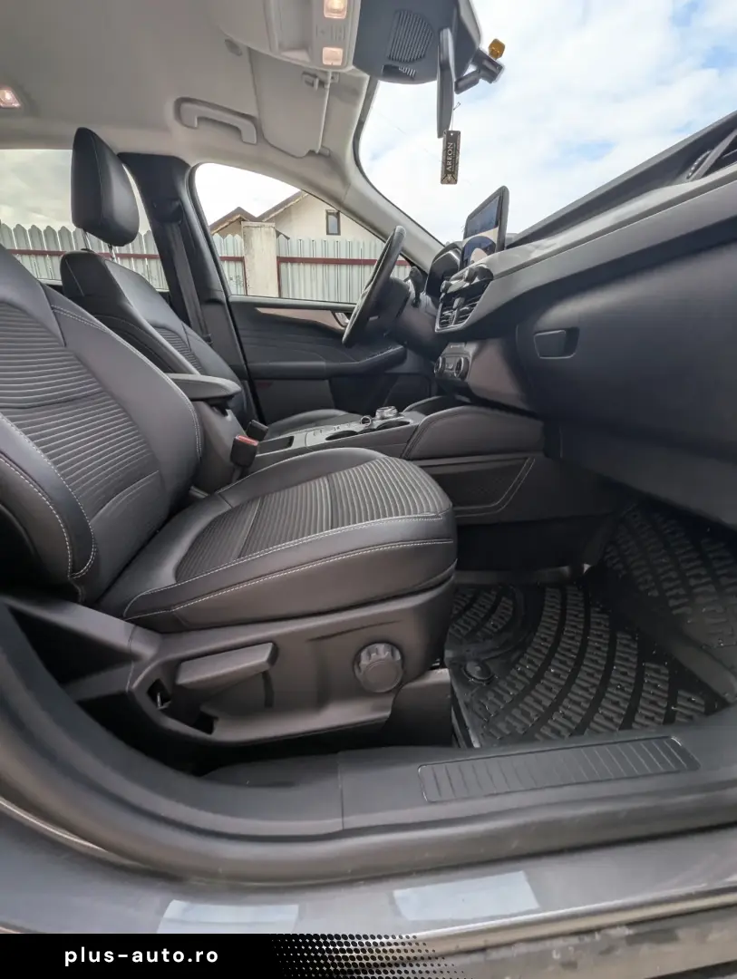 Ford Kuga 2.5 Duratec FHEV 4x4 TITANIUM X