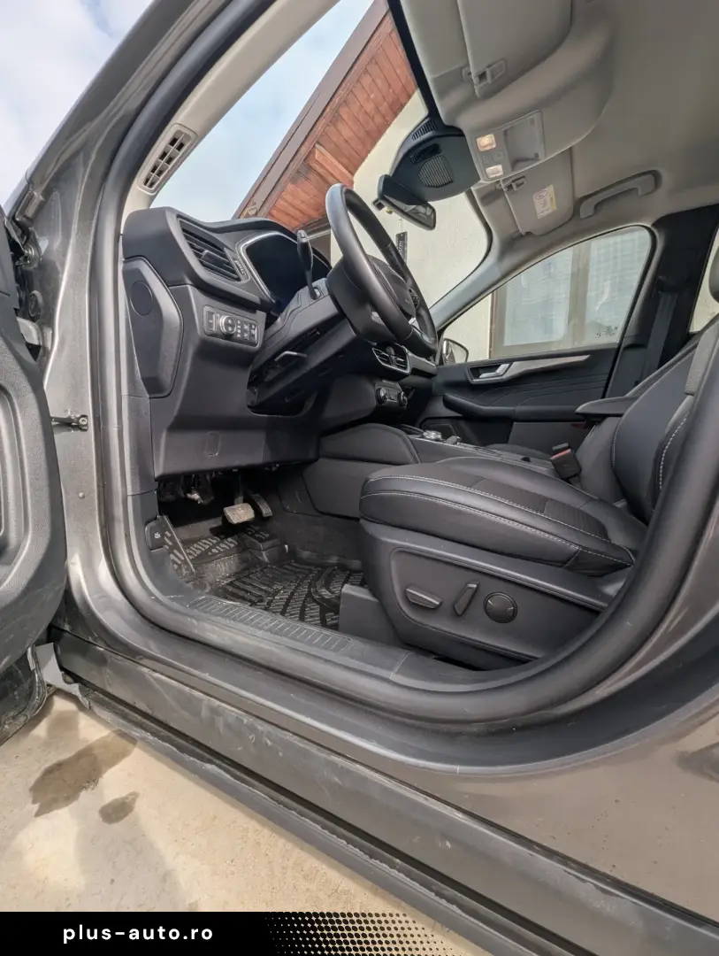 Ford Kuga 2.5 Duratec FHEV 4x4 TITANIUM X