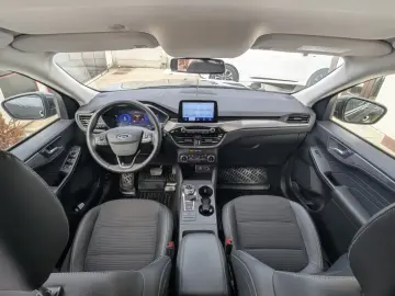 Ford Kuga 2.5 Duratec FHEV 4x4 TITANIUM X