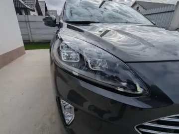 Ford Kuga 2.5 Duratec FHEV 4x4 TITANIUM X