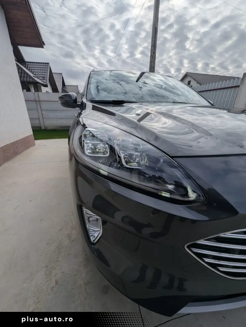 Ford Kuga 2.5 Duratec FHEV 4x4 TITANIUM X