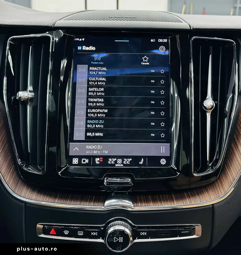 VOLVO Xc-60 2022 2.0D E6 Garantie 12 Luni Rate Avans 0 Doar