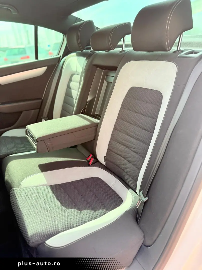 Volkswagen Passat B7 R-Line Fab.-10.2013 2.0 Diesel 140 Cp