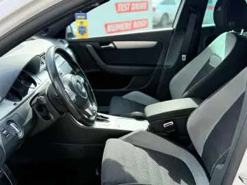 Volkswagen Passat B7 R-Line Fab.-10.2013 2.0 Diesel 140 Cp