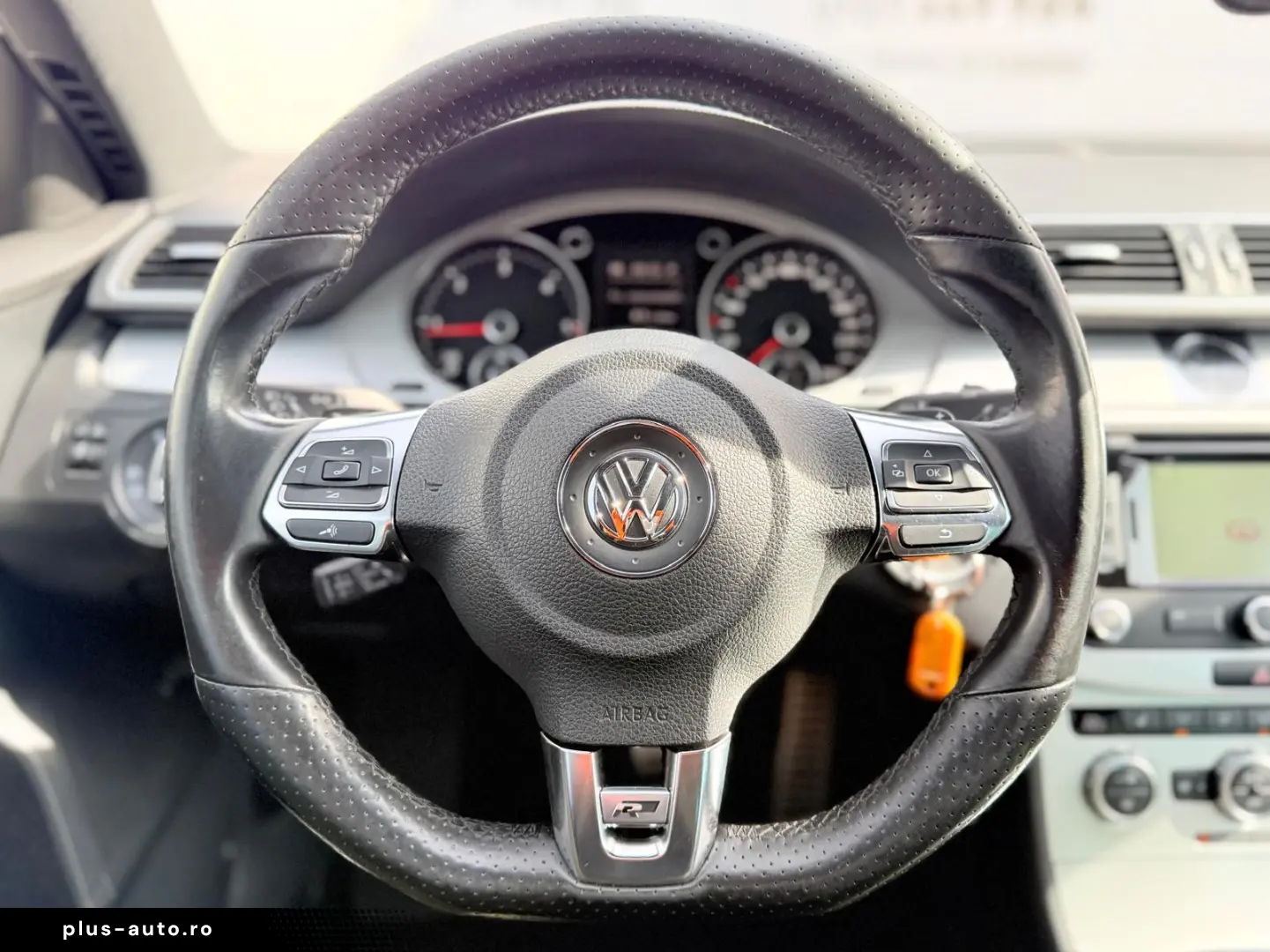 Volkswagen Passat B7 R-Line Fab.-10.2013 2.0 Diesel 140 Cp