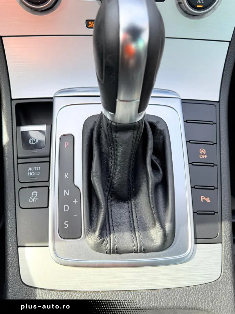 Volkswagen Passat B7 R-Line Fab.-10.2013 2.0 Diesel 140 Cp