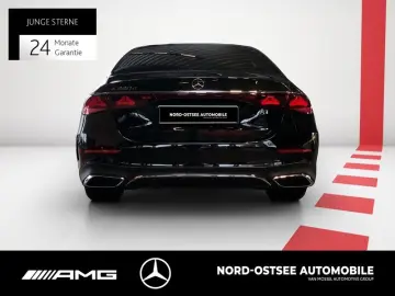 MERCEDES-BENZ E 220 d AMG AHK SHZ LED MBUX KLIMA