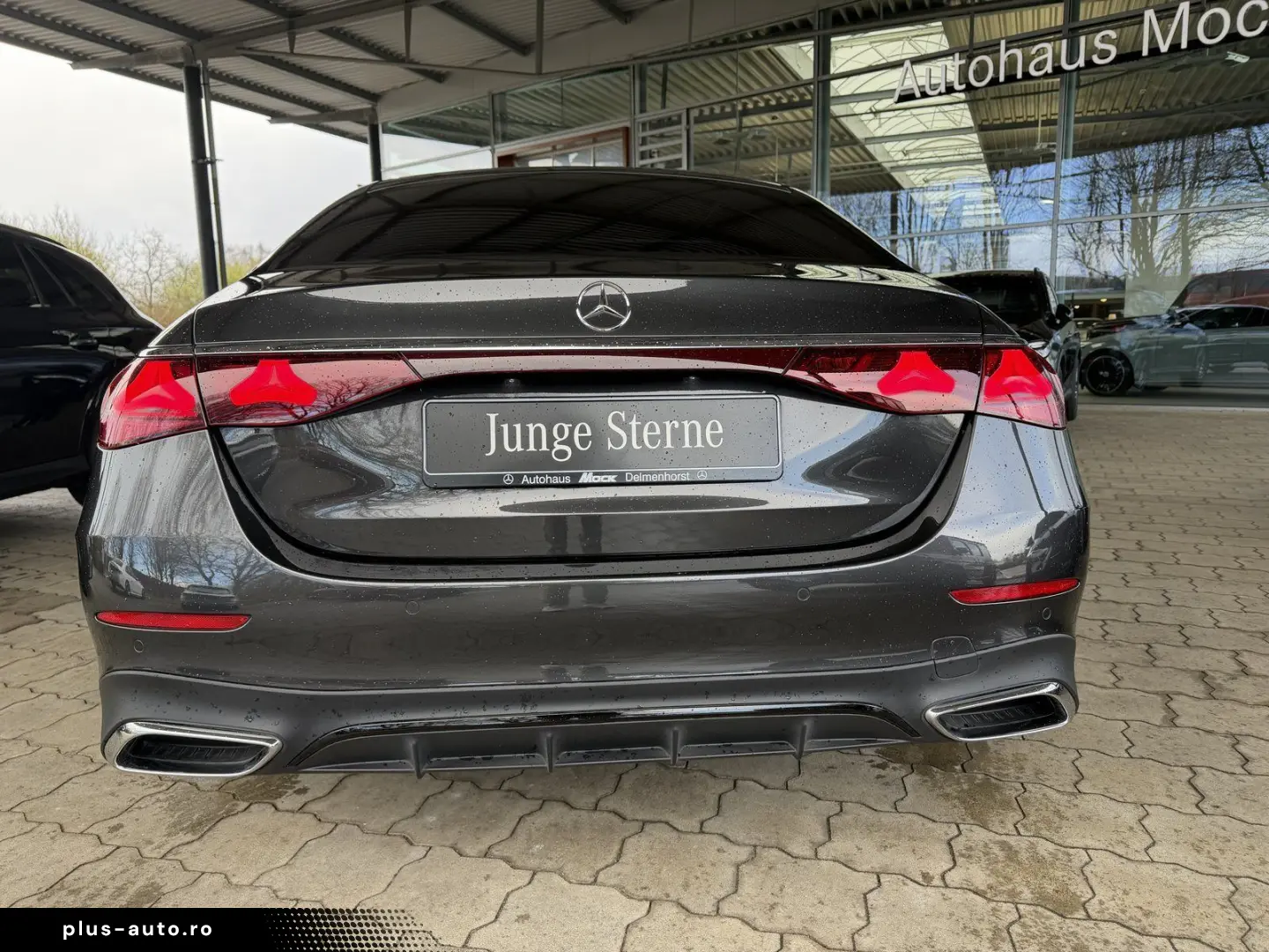 MERCEDES-BENZ E 220 d AMG Premium Superscreen 360  Pano 20