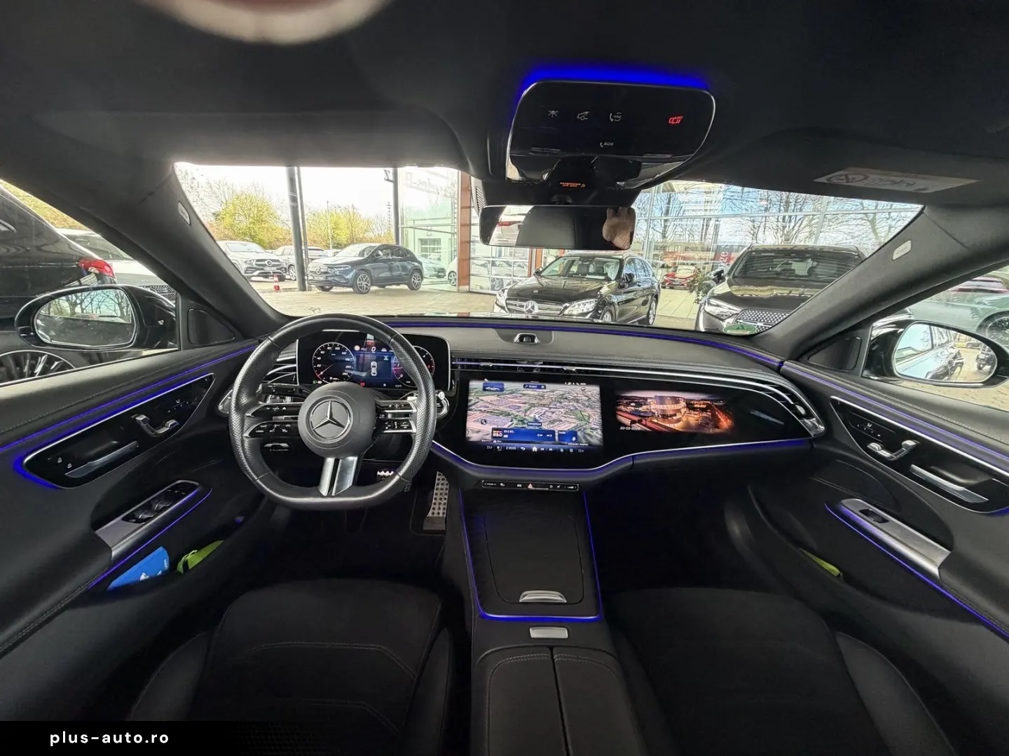 MERCEDES-BENZ E 220 d AMG Premium Superscreen 360  Pano 20