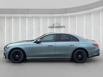 MERCEDES-BENZ E 200 AMG Night SUPERSCREEN 360  DISTR 20