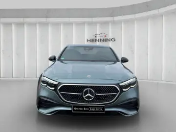 MERCEDES-BENZ E 200 AMG Night SUPERSCREEN 360  DISTR 20