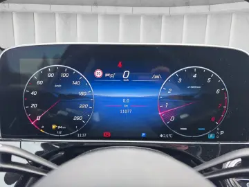 MERCEDES-BENZ E 200 AMG Night SUPERSCREEN 360  DISTR 20