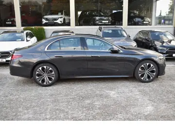 MERCEDES-BENZ E 200 Avantgarde Advanced (Pano KLGo Distronic