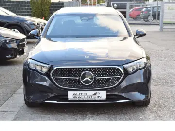 MERCEDES-BENZ E 200 Avantgarde Advanced (Pano KLGo Distronic
