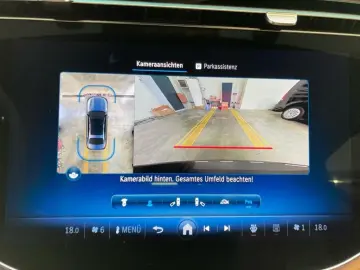 MERCEDES-BENZ E 200 Limousine AMG NIGHT 20'&apo…