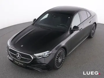 MERCEDES-BENZ E 200 AMG Pano DLight Distr Sound Keyl…