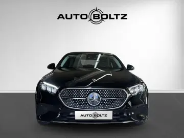 MERCEDES-BENZ E 200 Neues Mod. Adv Pano Winter P. Distr. 19Z