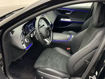 MERCEDES-BENZ E 220 d AMG Night Rückfahrkamera Ambiente AHK