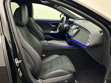 MERCEDES-BENZ E 220 d AMG Night Rückfahrkamera Ambiente AHK