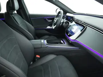 MERCEDES-BENZ E 220 d AMG Advanced LED AHK Night Dis…