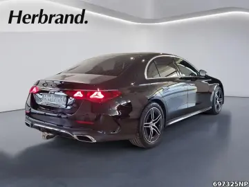 MERCEDES-BENZ E 220 d AMG  Pano AHK KeylessGO Memory&hellip;