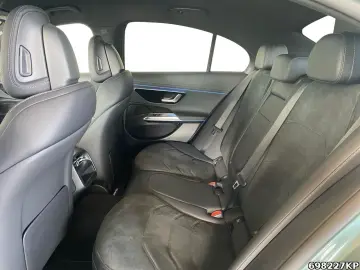 MERCEDES-BENZ E 220 d AMG Line AHK  Night-Paket  TOT&hellip;