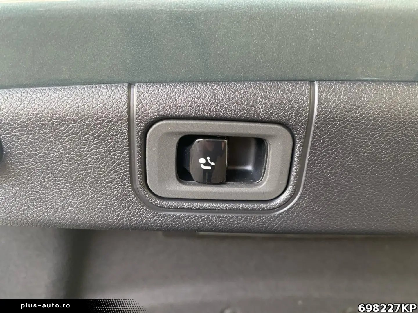 MERCEDES-BENZ E 220 d AMG Line AHK  Night-Paket  TOT&hellip;