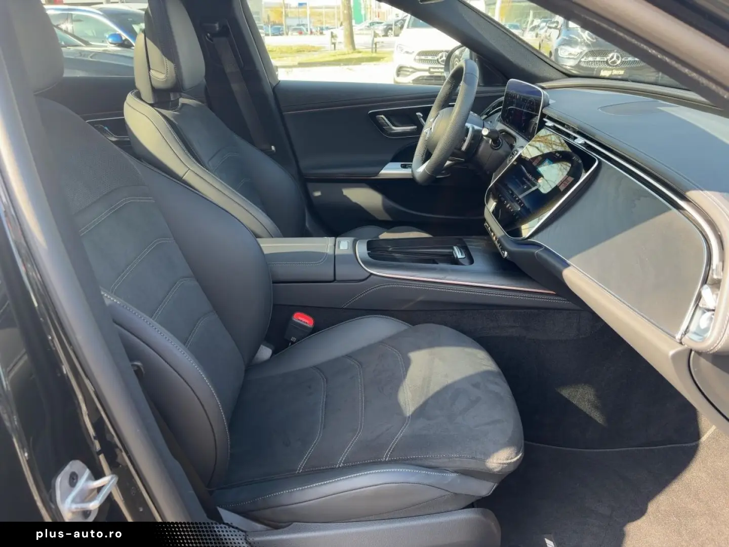 MERCEDES-BENZ E 200 AMG ADV. PLUS NIGHT PANO DISTR 360  AMBI