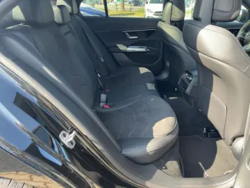 MERCEDES-BENZ E 200 AMG ADV. PLUS NIGHT PANO DISTR 360  AMBI