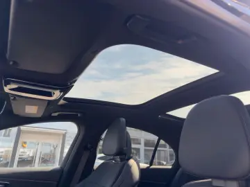 MERCEDES-BENZ E 200 AMG ADV. PLUS NIGHT PANO DISTR 360  AMBI