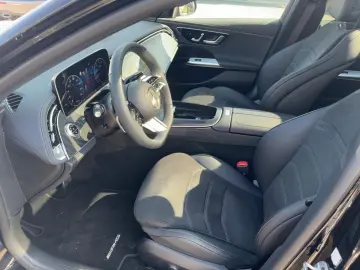 MERCEDES-BENZ E 200 AMG ADV. PLUS NIGHT PANO DISTR 360  AMBI