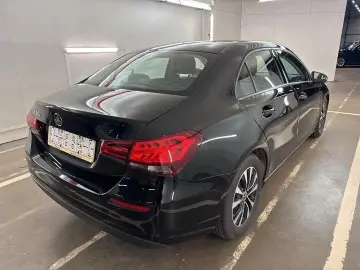 MERCEDES-BENZ A 180 A Limousine d 85kW 116pk 4D P Auto-7