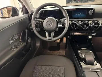 MERCEDES-BENZ A 180 A Limousine d 85kW 116pk 4D P Auto-7