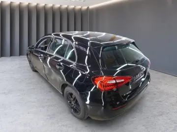 MERCEDES-BENZ A 180 d Key Lane Navi RKam AUT Facelift Klima