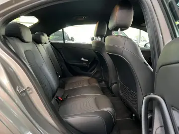 MERCEDES-BENZ A 180 d Style Limousine Digi Agility Park LED