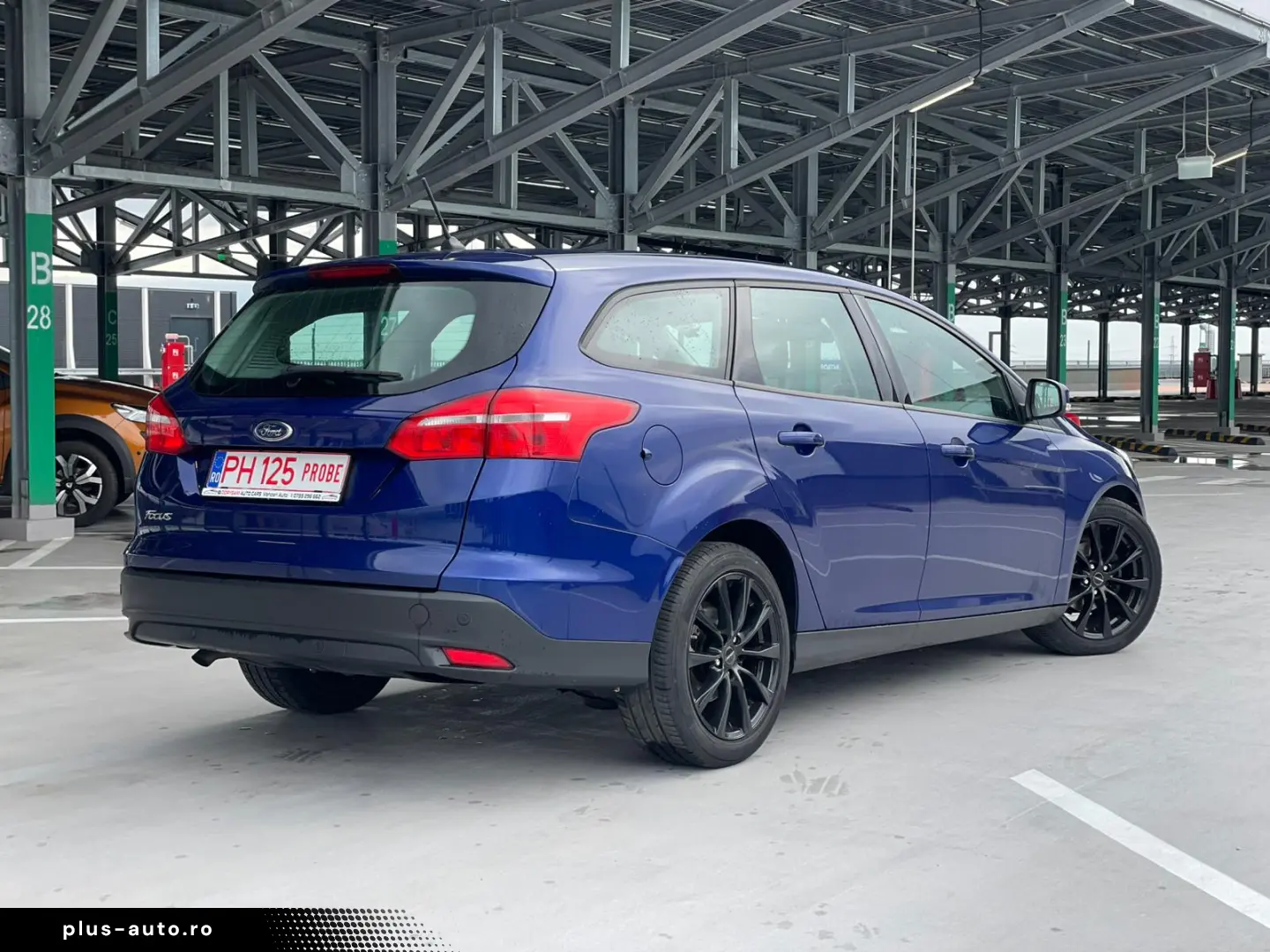 Ford Focus 2017 1.5TDCI   AUTOMAT  Navi JANTE  RATE GARANTIE