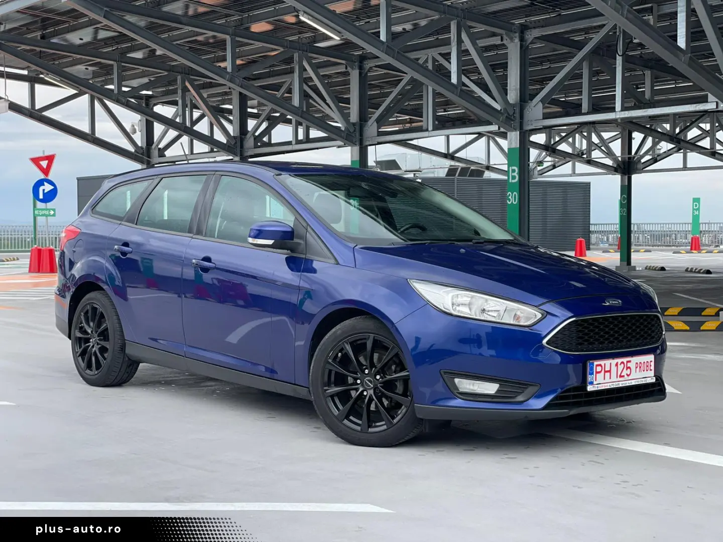 Ford Focus 2017 1.5TDCI   AUTOMAT  Navi JANTE  RATE GARANTIE