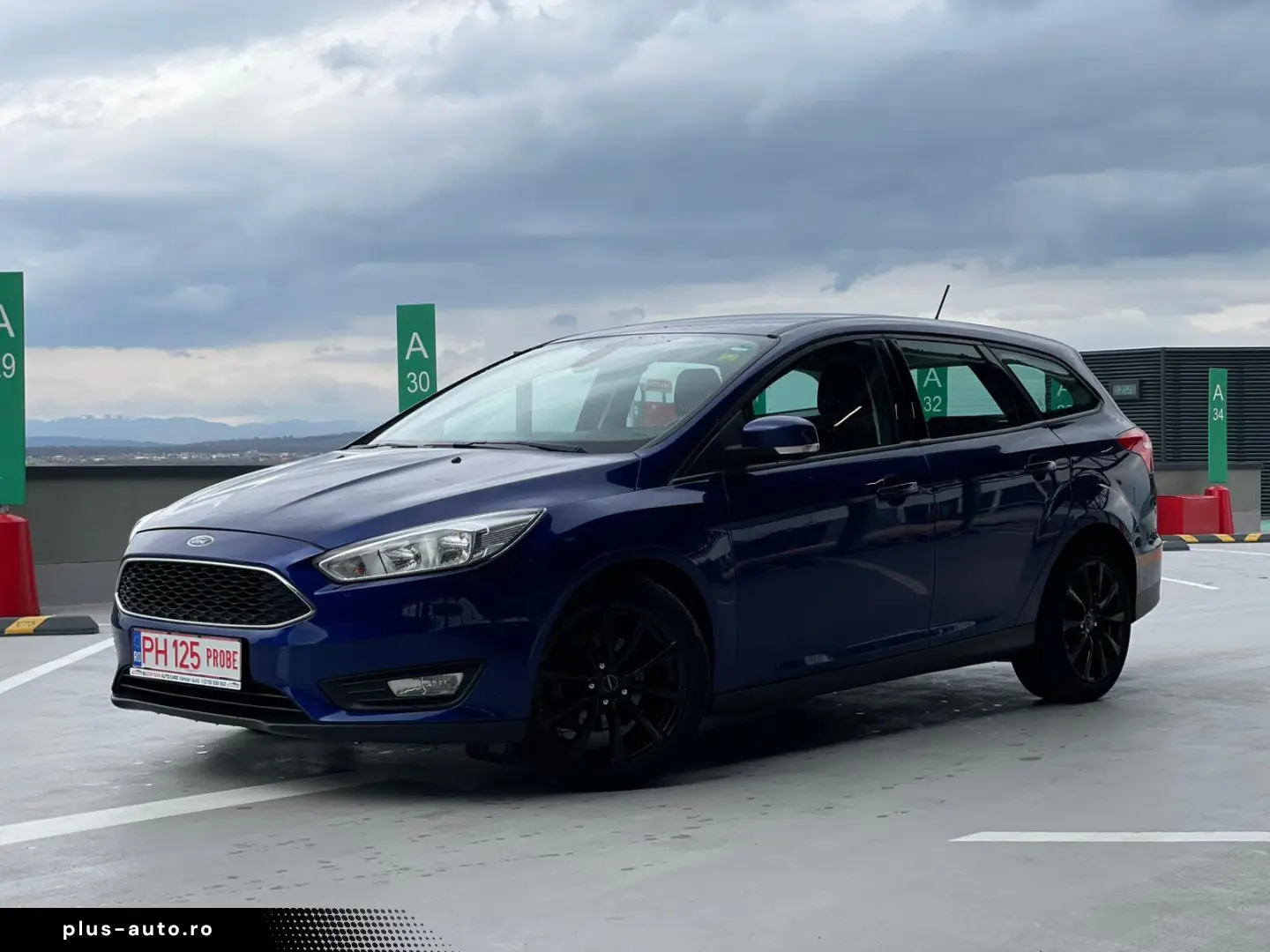 Ford Focus 2017 1.5TDCI   AUTOMAT  Navi JANTE  RATE GARANTIE