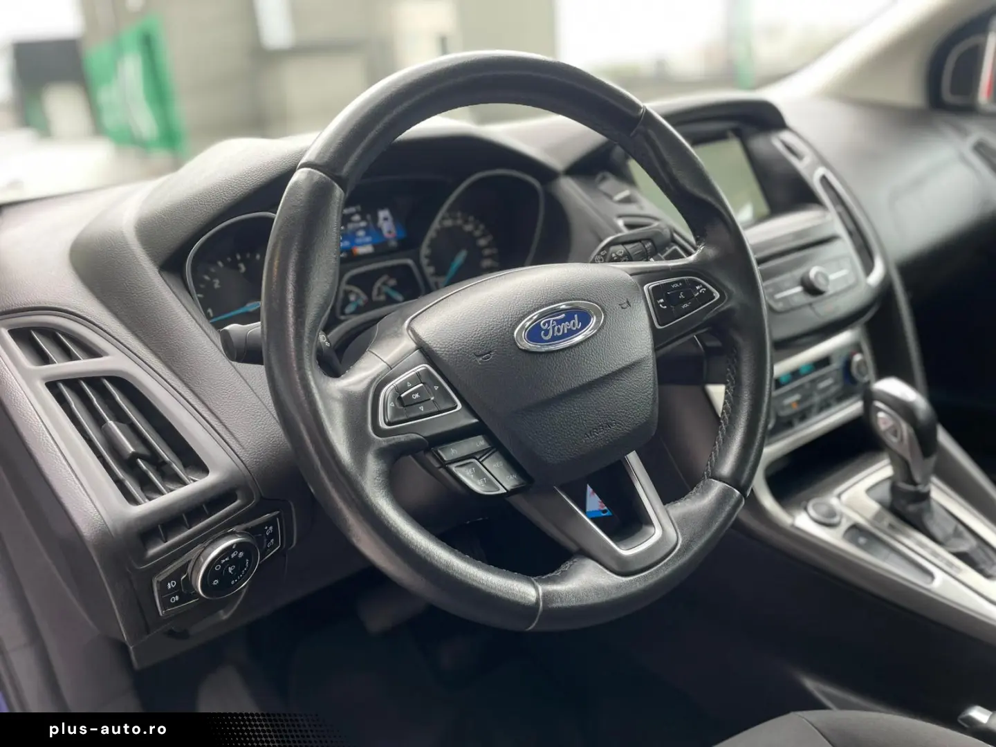 Ford Focus 2017 1.5TDCI   AUTOMAT  Navi JANTE  RATE GARANTIE