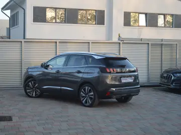 Peugeot 3008   300CP   4x4