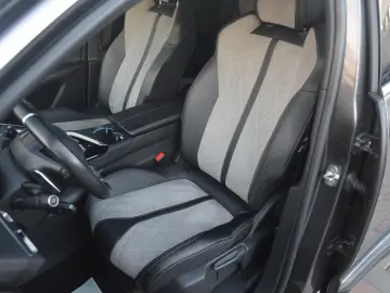 Peugeot 3008   300CP   4x4