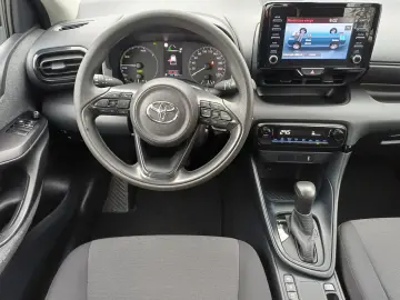 TOYOTA YARIS 1.5 hybrid 116 CP Eco