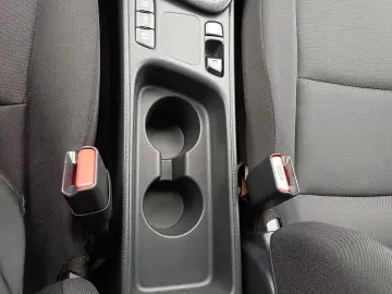 TOYOTA YARIS 1.5 hybrid 116 CP Eco